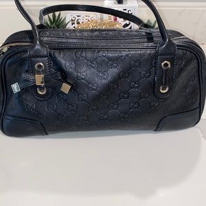 Like new Gucci leather tote handbag